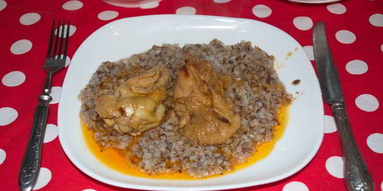 Мясо под сметанным соусом