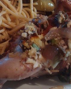 Перепела фаршированные сыром и грибами