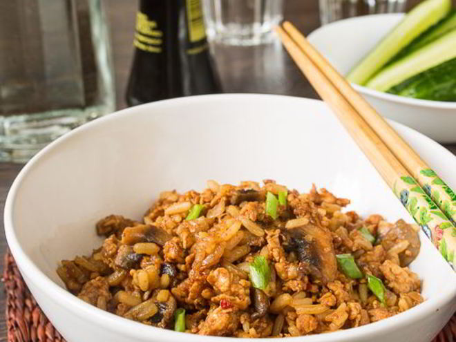 Рецепт рубленой курицы с грибами и рисом