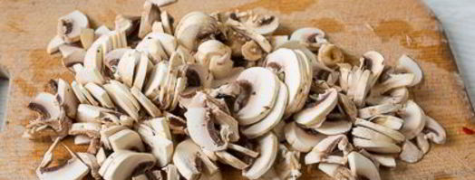 рубленая курица с грибами и рисом. Шаг 6