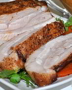 Свиная грудинка, запеченная с пивом