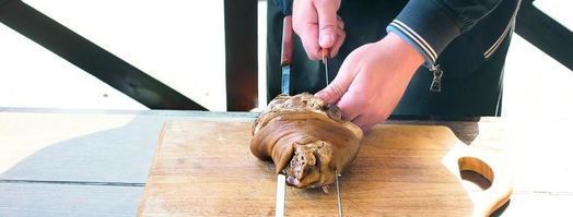 свиная рулька на гриле для пивной вечеринки. Шаг 2