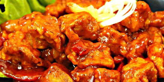 Свинина, тушеная с болгарским перцем