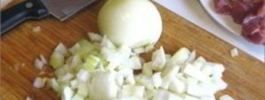 свинина тушеная в горшочке. Шаг 4