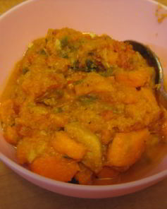 Свинина, тушенная с зеленым луком