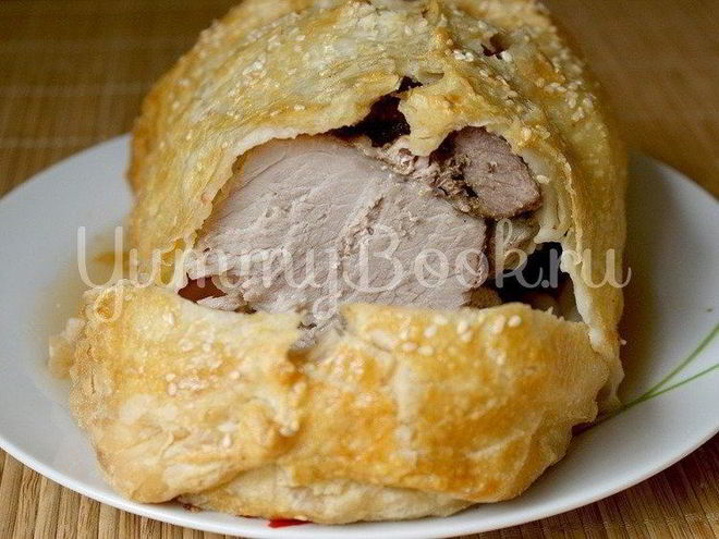 Рецепт свинины запеченной в слоеном тесте