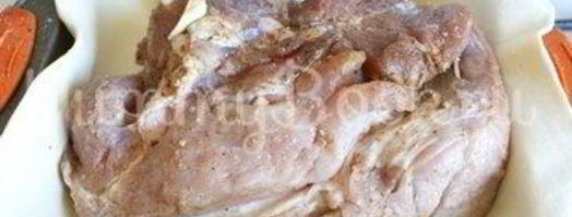 свинина запеченная в слоеном тесте. Шаг 3