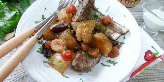 Цимес с бараниной и сухофруктами