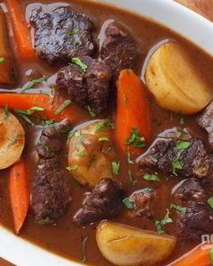 Тушеная говядина с картошкой