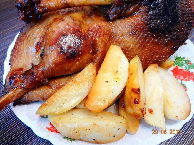 Рецепт запеченного гуся в пикантном маринаде
