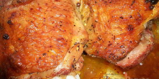 Запеченные индюшиные бедрышки