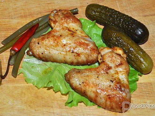 Рецепт запеченных крылышек с паприкой и горчицей