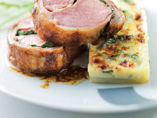 Рецепт жареного седла барашка под коркой из пряных трав