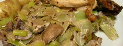 нежный гарнир из лука-порея и грибов с маскарпоне. Шаг 5