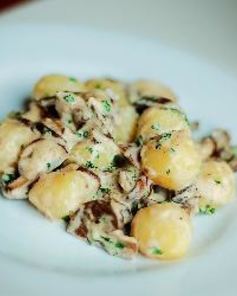Ньокки с грибами в сливочном соусе