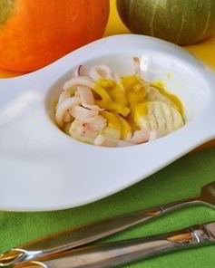 Ньокки с кальмарами в тыквенном соусе