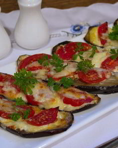 Баклажаны с чесноком и помидорами