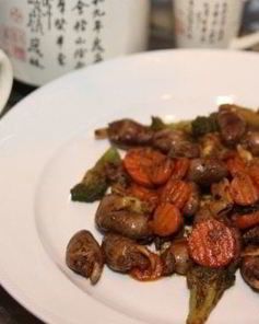 Брокколи с куриными сердечками