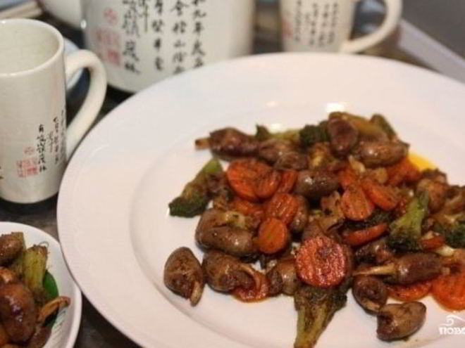 Рецепт брокколи с куриными сердечками