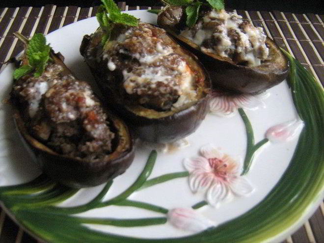 Рецепт фаршированных баклажанов