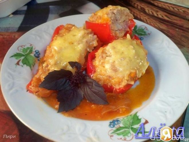 Рецепт фаршированных перцев с сыром на сковороде