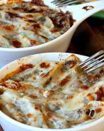 Кабачки, запеченные со сметаной и сыром