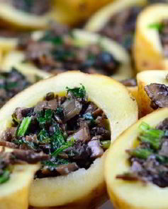 Картофель, фаршированный грибами