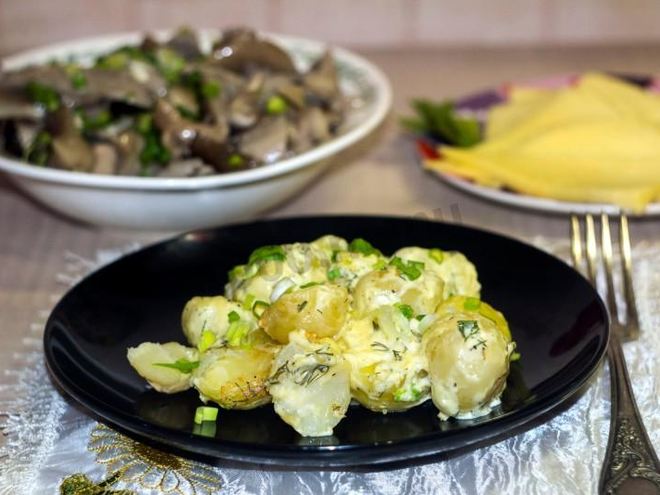 Рецепт картошки в чесночном соусе запеченная в духовке