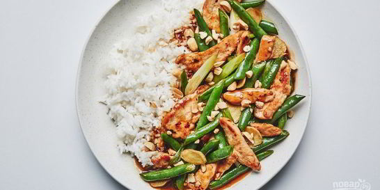 Курочка со стручковой фасолью