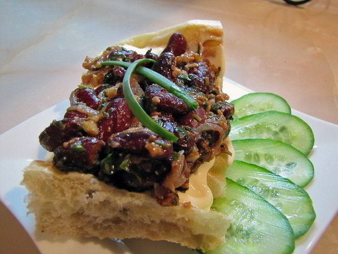 Рецепт лобио и плавленный сыр с лавашом