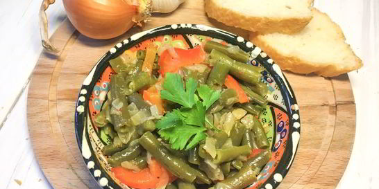 Стручковая фасоль с болгарским перцем