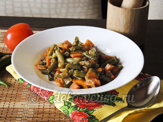 Рецепт стручковой фасоли с овощами