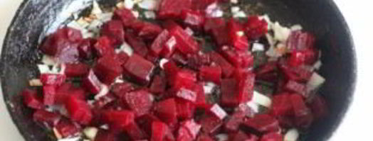 свекла, тушенная в сметане. Шаг 2