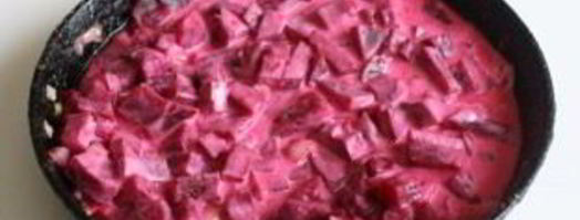 свекла, тушенная в сметане. Шаг 3