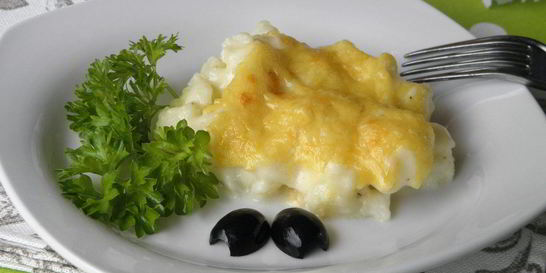 Цветная капуста под сырным соусом