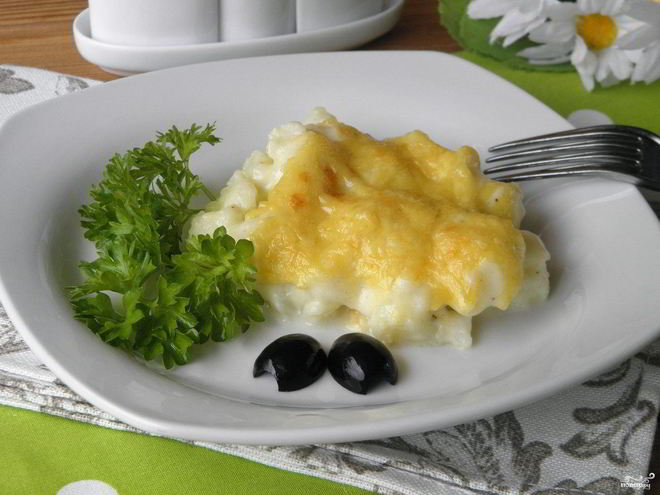 Рецепт цветной капусты под сырным соусом