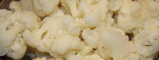 цветная капуста с фундуком и перепелиными яйцами под сырной корочкой. Шаг 3