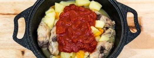 тушеная картошка с курицей в казане. Шаг 8