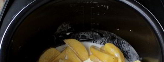 тушеная картошка в сметане в мультиварке. Шаг 8