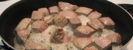 тушеный картофель с мясом. Шаг 2