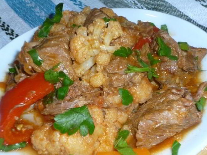 Рецепт тушеных овощей с мясом в мультиварке