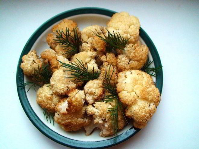 Рецепт запеченной цветной капусты в лимонном соке с чесноком