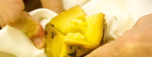 запеченный картофель со сметанным соусом. Шаг 4