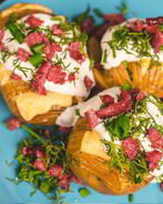 Запеченный картофель в духовке с сыром