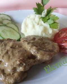 Говяжья печень в сливочном соусе