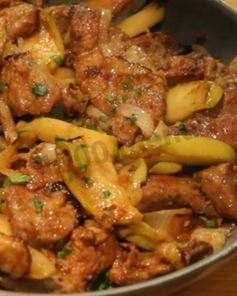 Говяжья печень жареная с луком