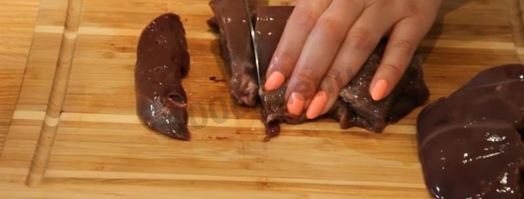 говяжья печень жареная с луком. Шаг 2