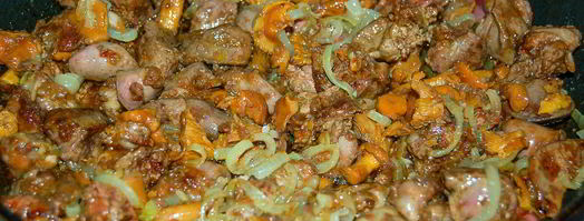 куриная печень с грибами. Шаг 5