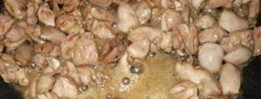 куриная печень с лимонно-медовым соусом и кабачковой лапшой. Шаг 5