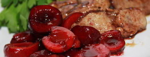 куриная печень с маринованной черешней. Шаг 7